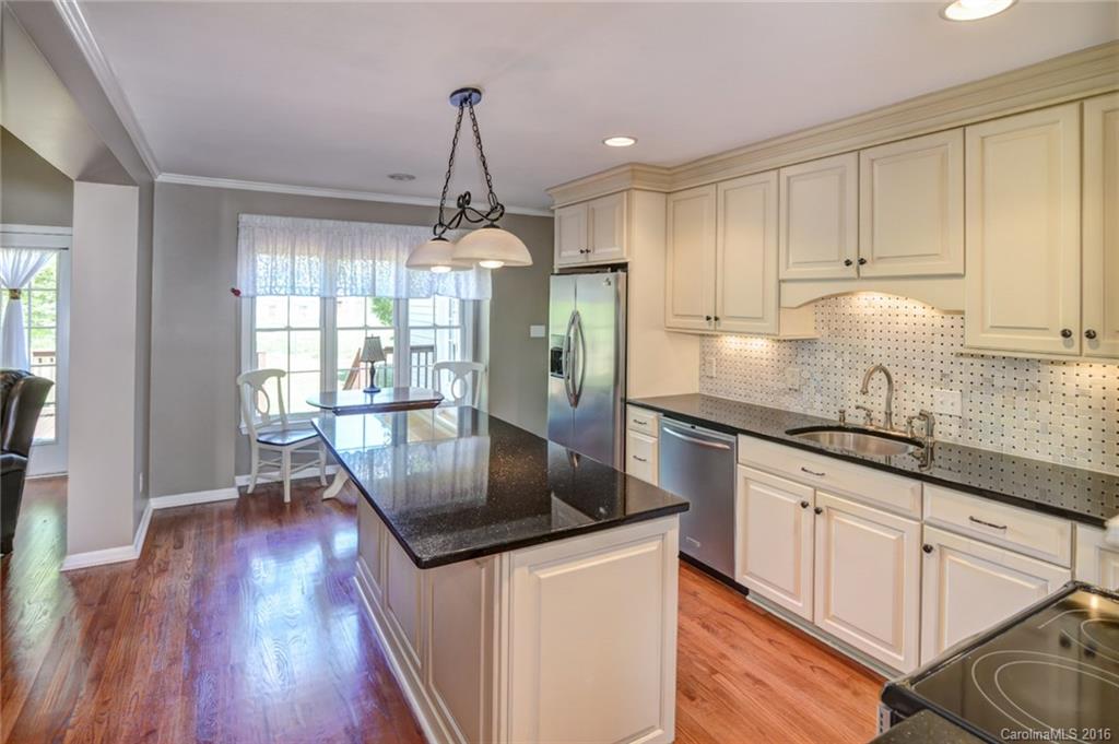 Eastview Oaks - Residential