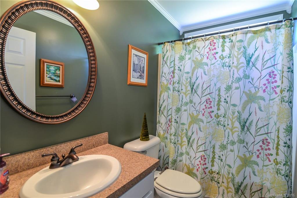 Eastview Oaks - Residential