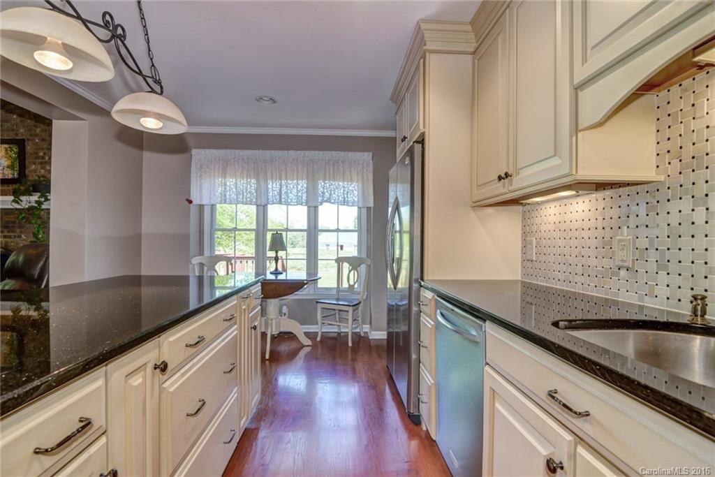 Eastview Oaks - Residential