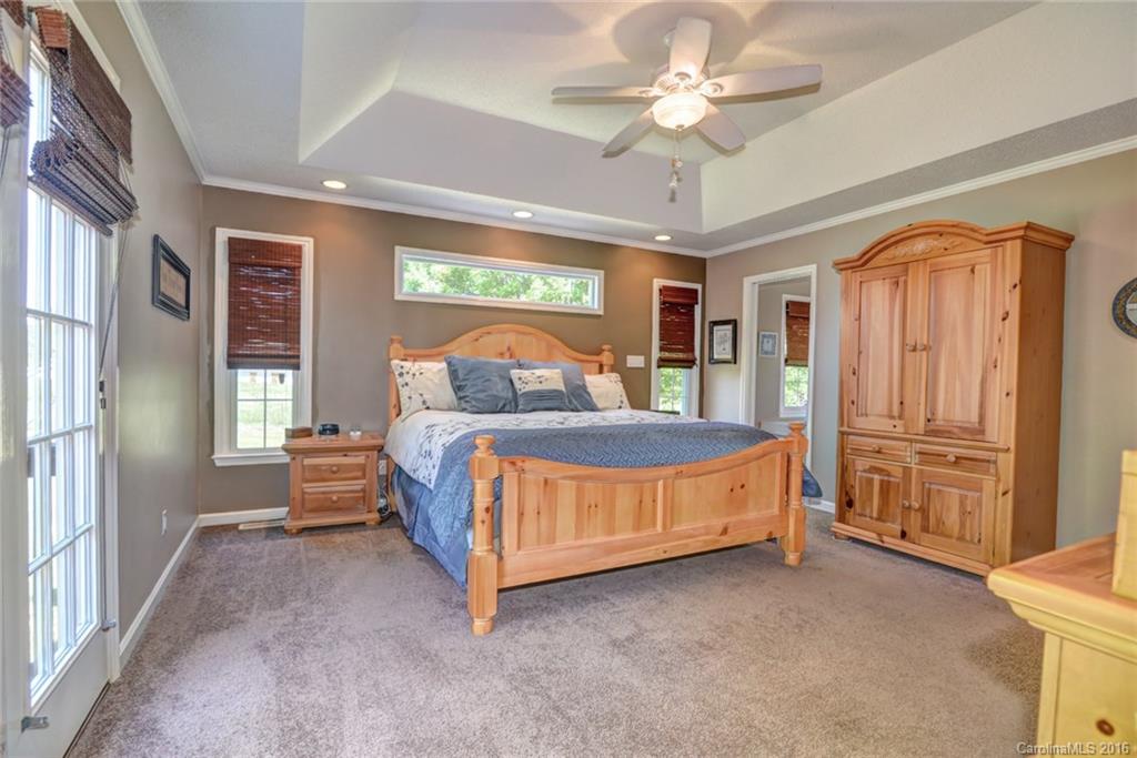 Eastview Oaks - Residential