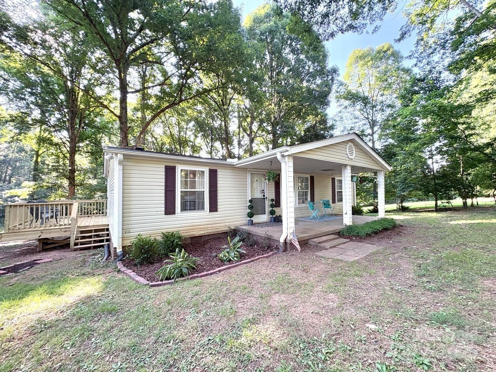 15900 Hubbard Road