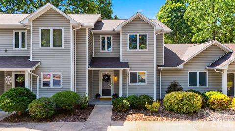 2675 White Oak Ct Extension Claremont NC 28610