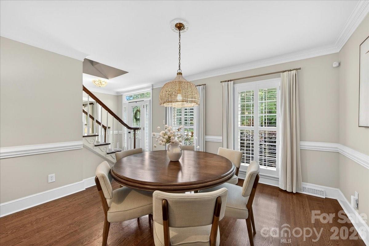 10216 Hollybrook Drive