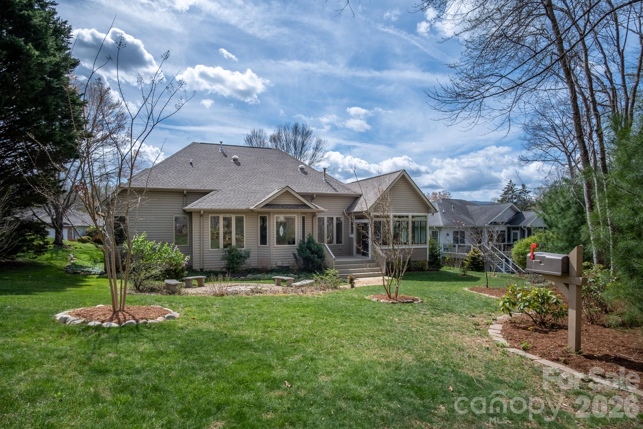 Cummings Cove - Residential