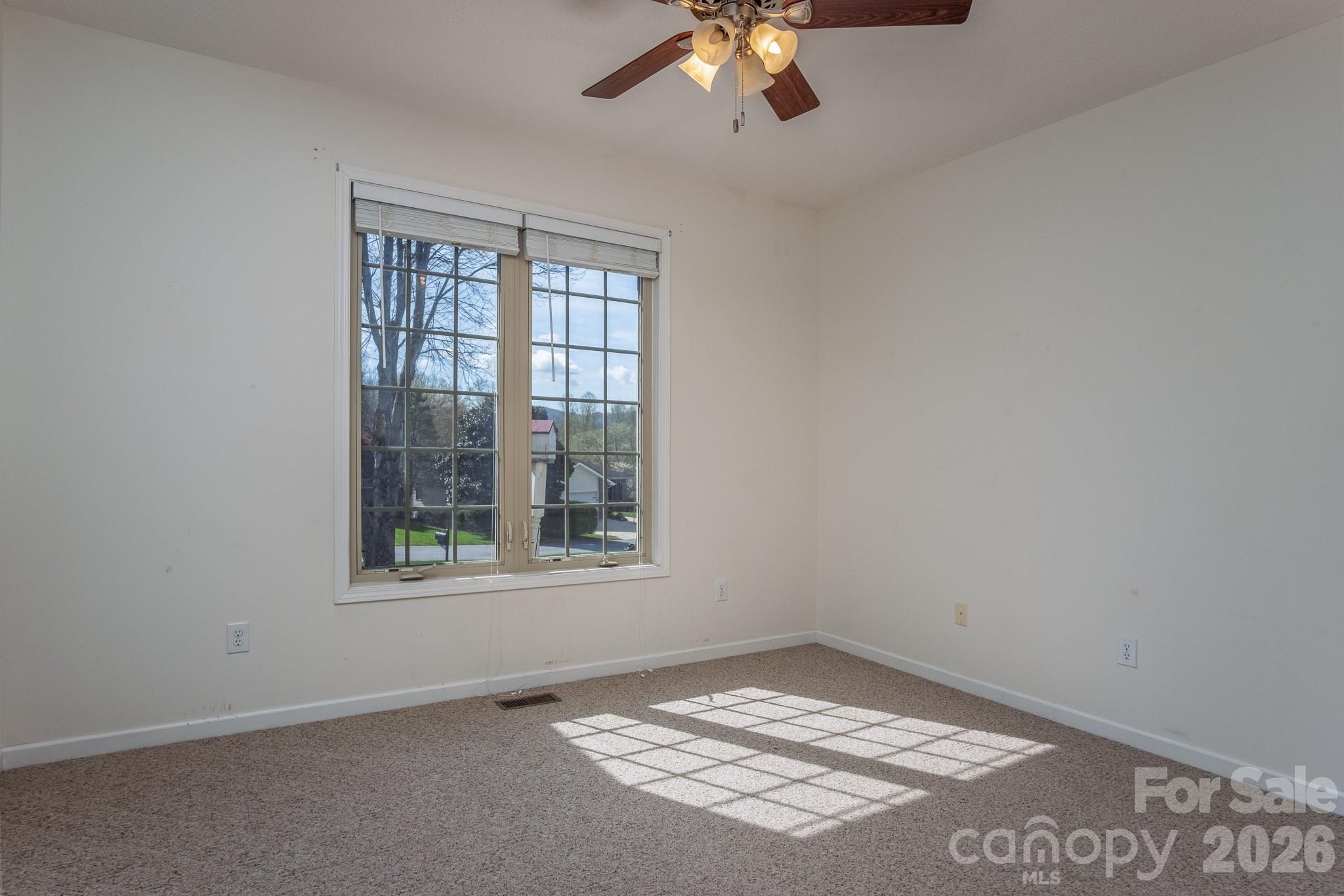 Cummings Cove - Residential