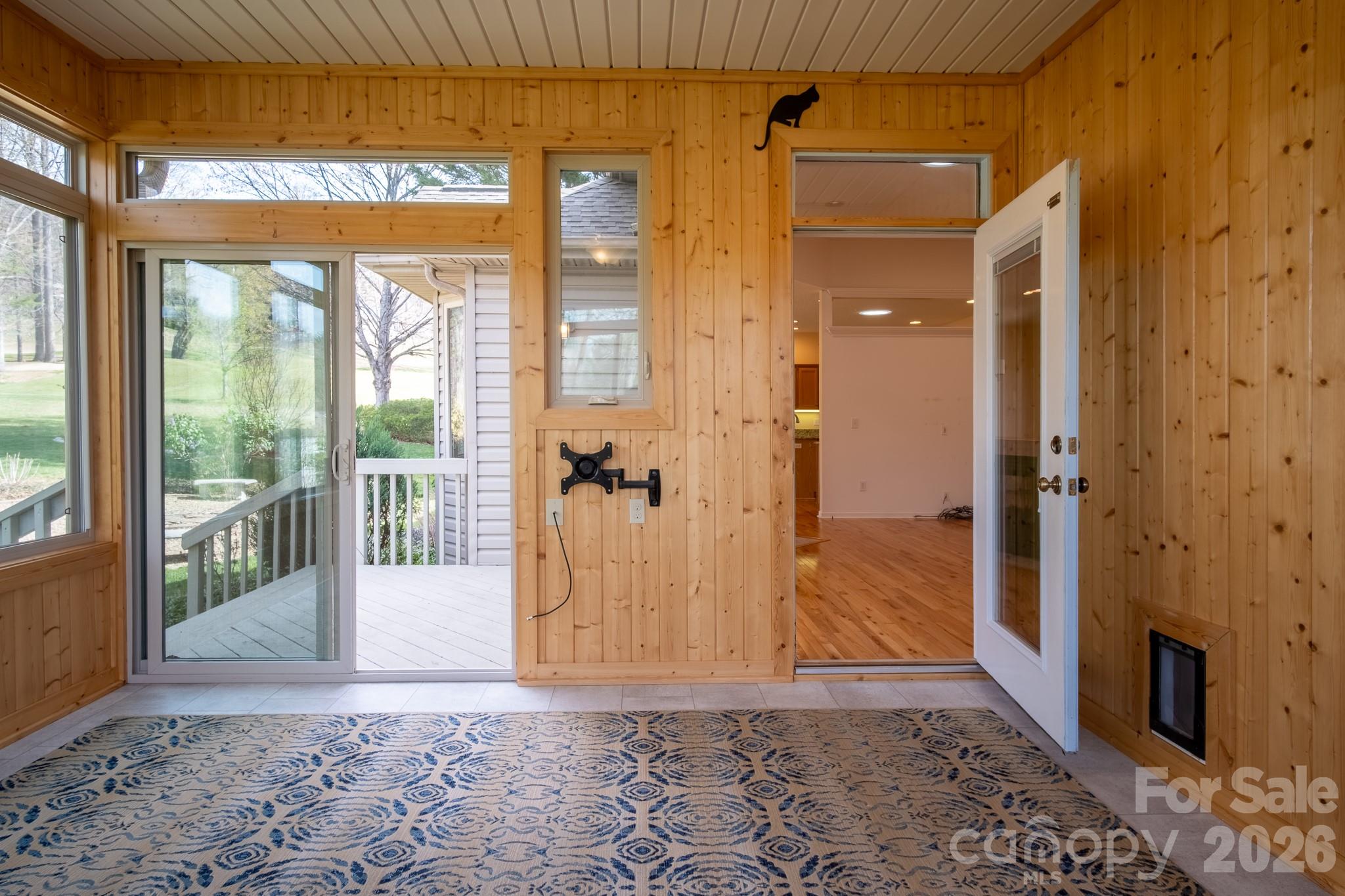 Cummings Cove - Residential