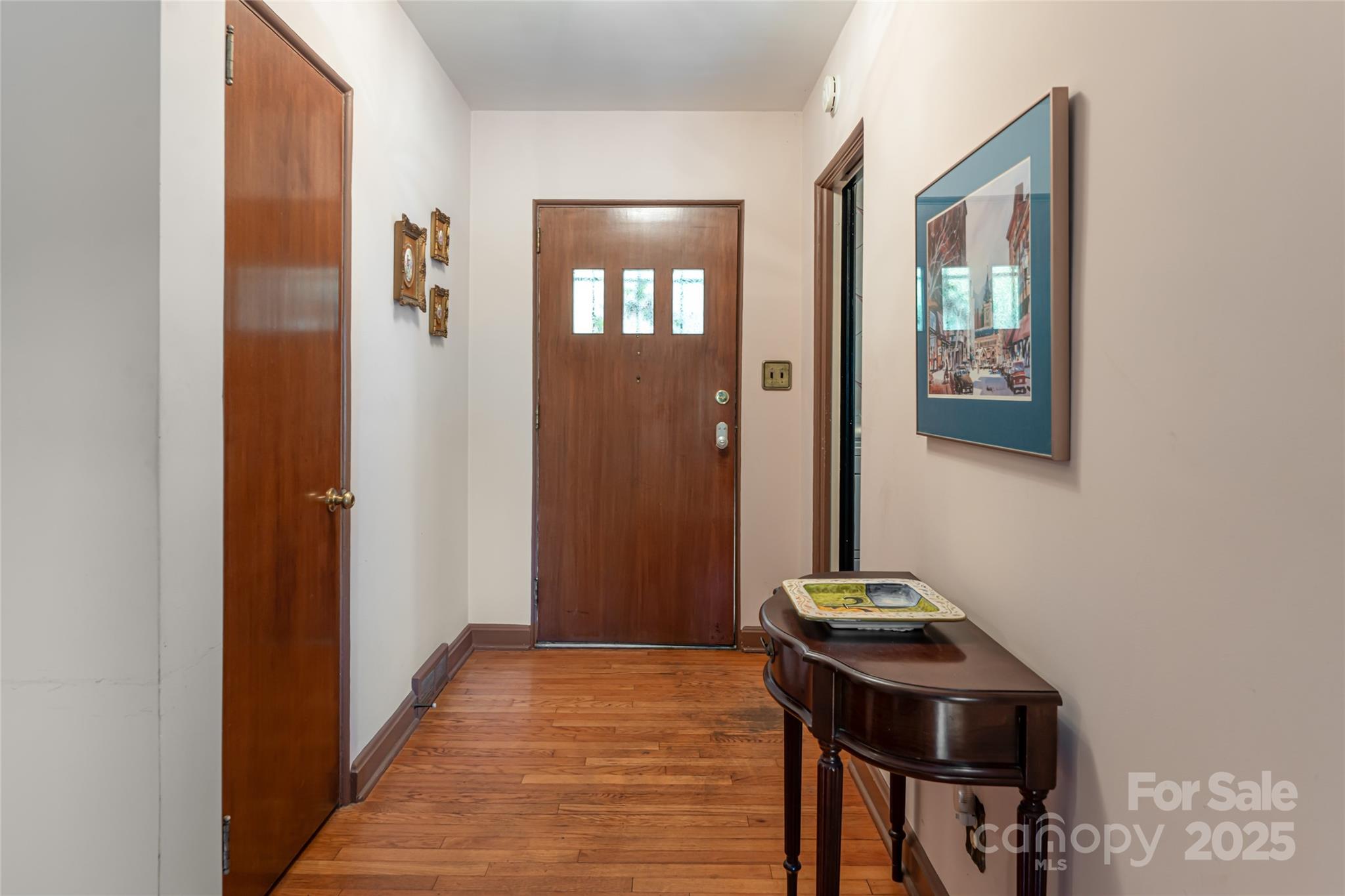 87 Shorewood Drive