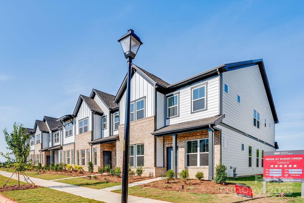 The Ridge at Sugar Creek - Residential