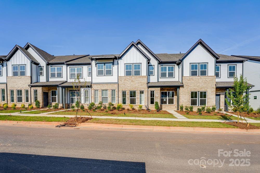 The Ridge at Sugar Creek - Residential