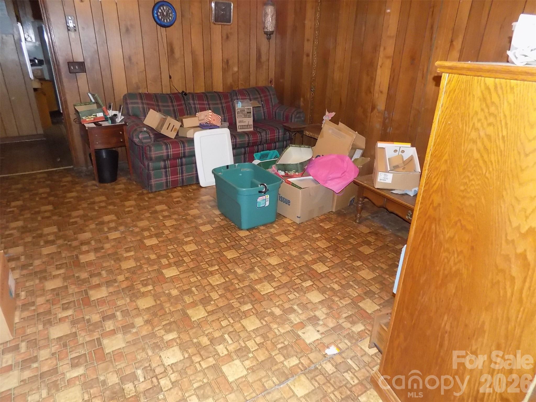 Unknown - Residential