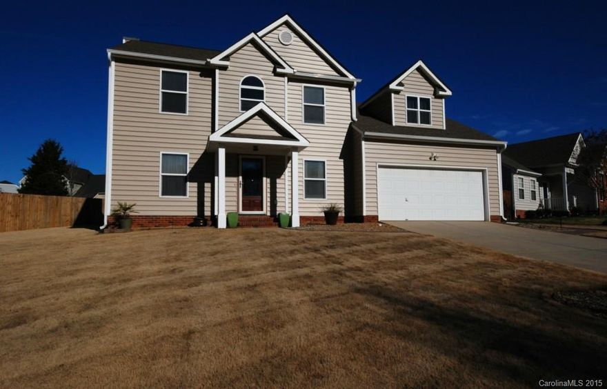 Fantastic 4 BR, 2.5 BTH 2 story transitional in Regent Park. Owners spared no expense upgrading immaculate home w/exquisitely landscaped & hardscaped lot. Back yard paradise w/ screened porch & pavered patio. Important features: NEW roof ('11), windows ('11), vinyl siding ('12), custom front door, HVAC ('09). Owners invested over $80,000 in improvements.  Upgrades galore including granite & stainless appliances in kitchen.  Baths updated w/new cabinets, tile floors/showers. Gorgeous Master BTH!