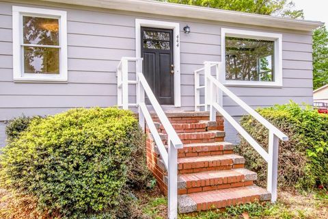 444 Oakwood Avenue Mooresville NC 28115