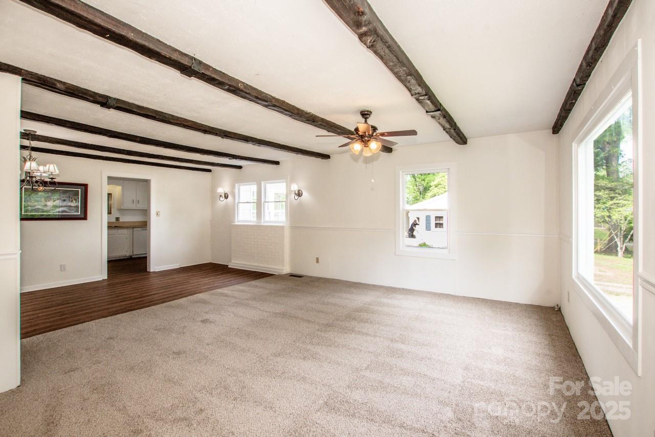 444 Oakwood Avenue