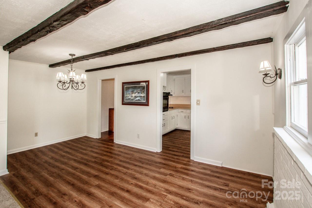 444 Oakwood Avenue
