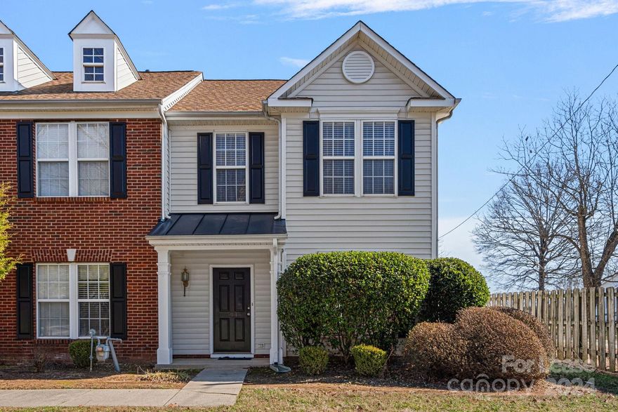 Cute Mooresville Townhome off Charlotte Highway, convenient to freeway access and community amenities.  END UNIT with a bright, open floor plan with a private back patio off the living room. Newly painted throughout, with new LVP flooring in the kitchen/dining/entry. The upper level features a spacious primary bedroom with an ensuite bathroom and large walk-in closet, and a secondary bedroom with a full bathroom. Large storage closet off the back patio for all your extras.