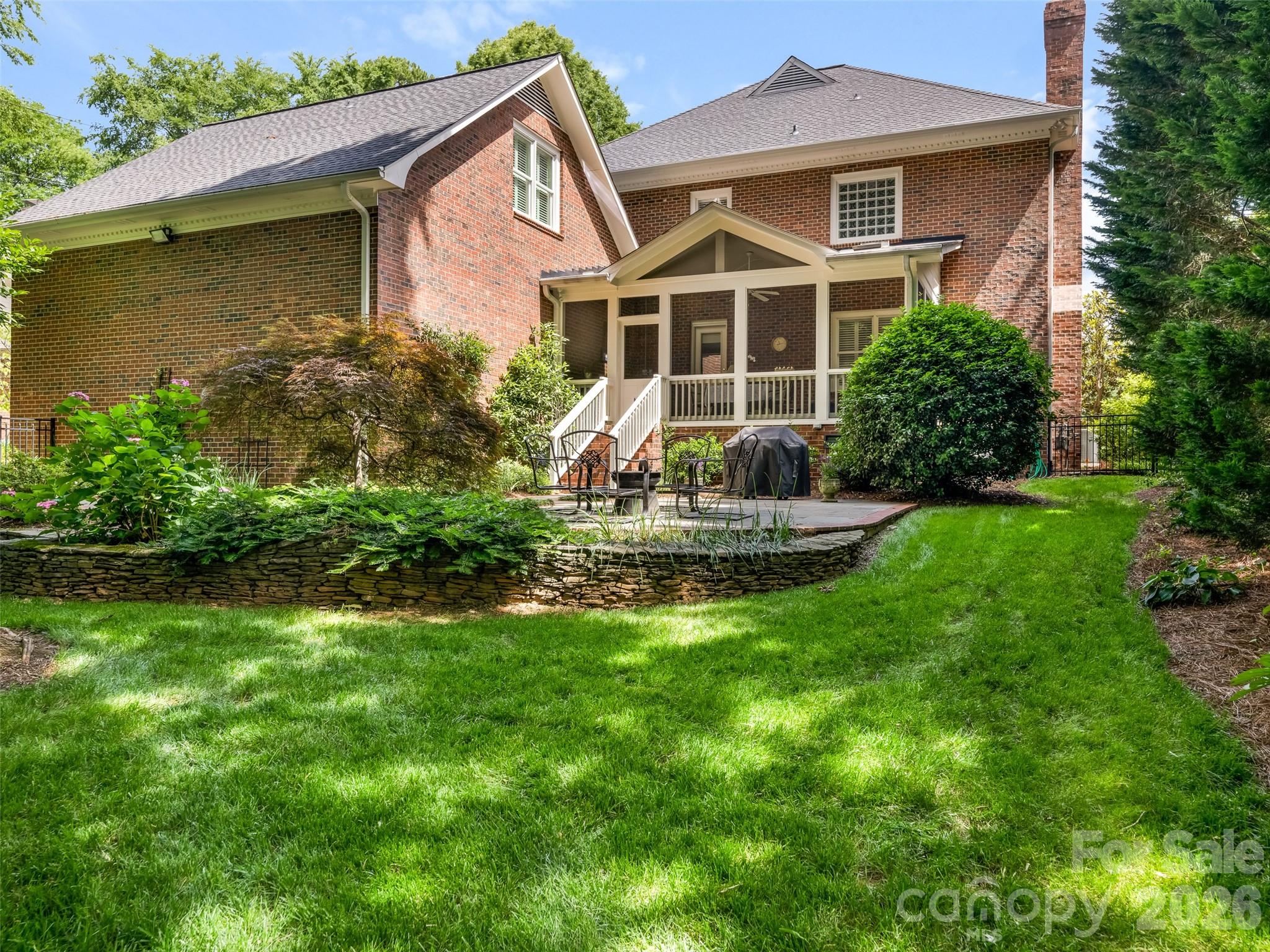 Town And Country Estates - Residential