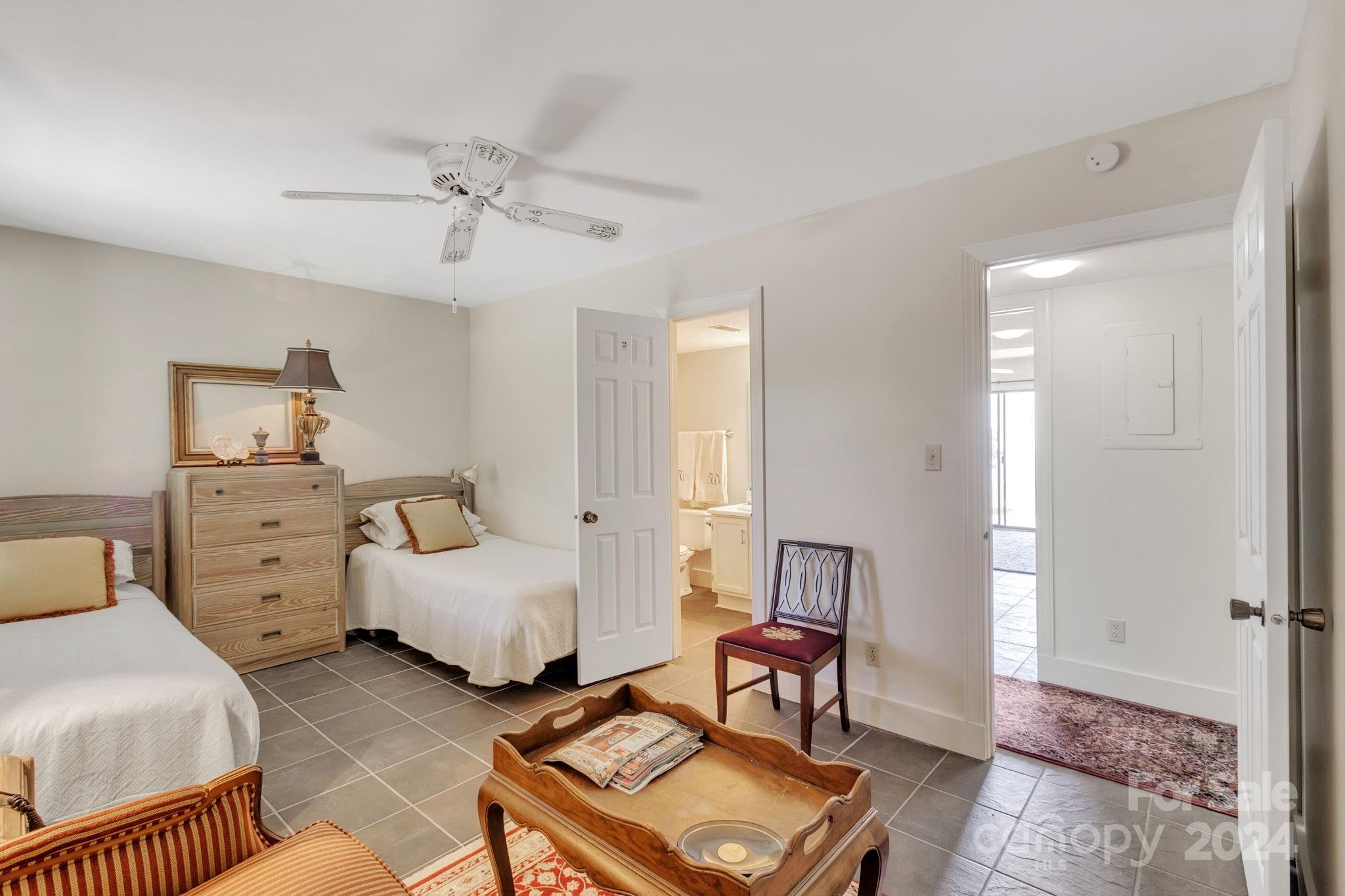 The Brow - Residential