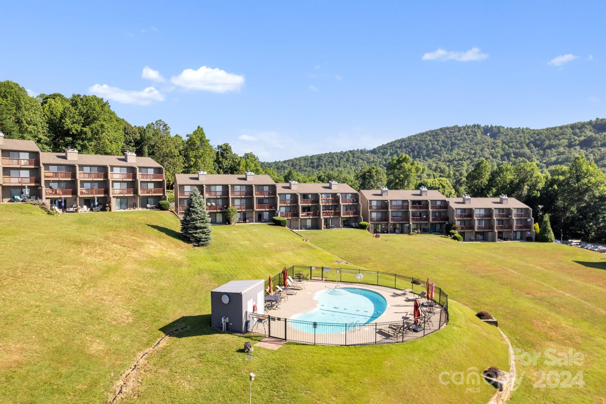 The Brow - Residential