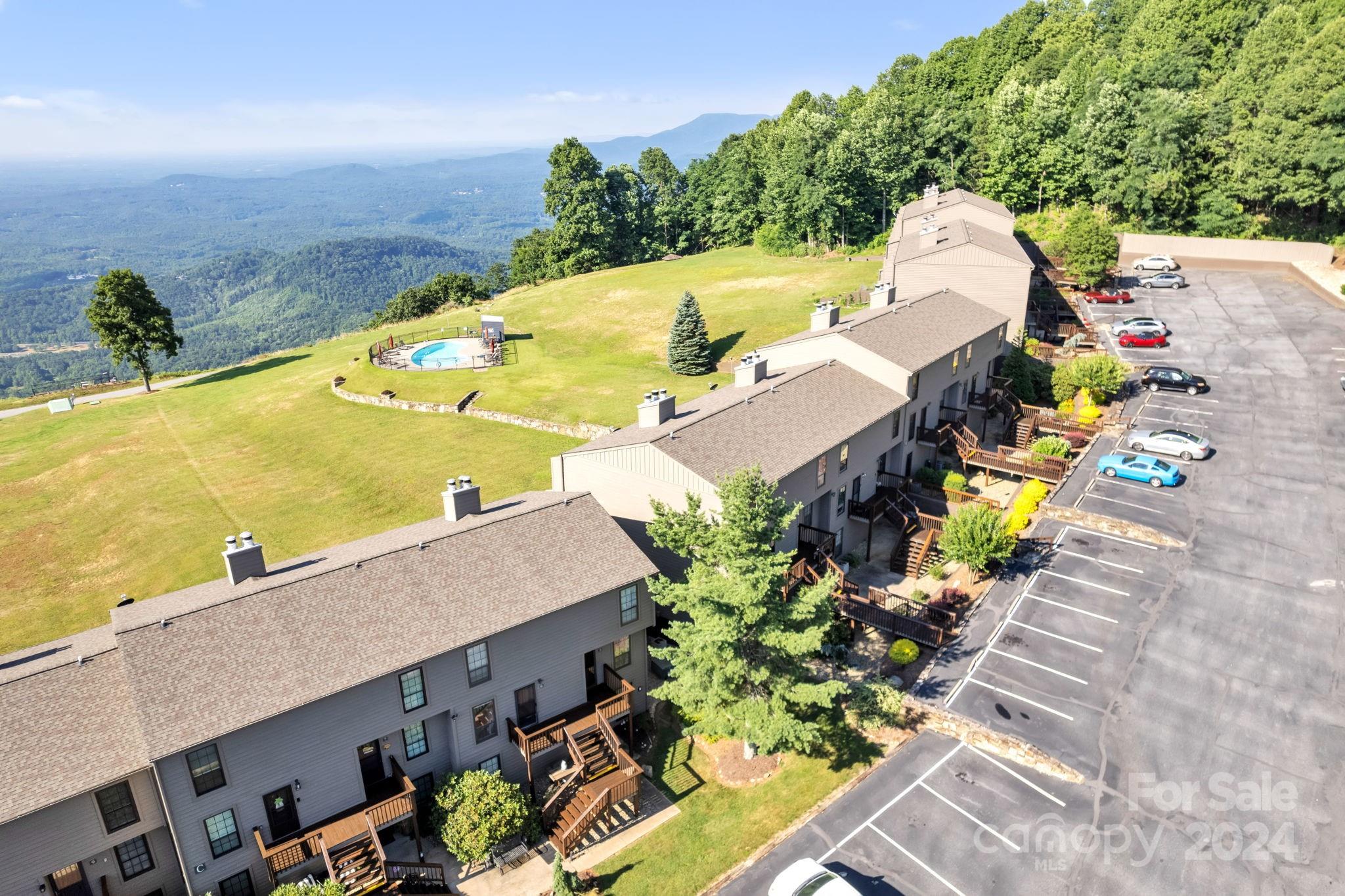 The Brow - Residential