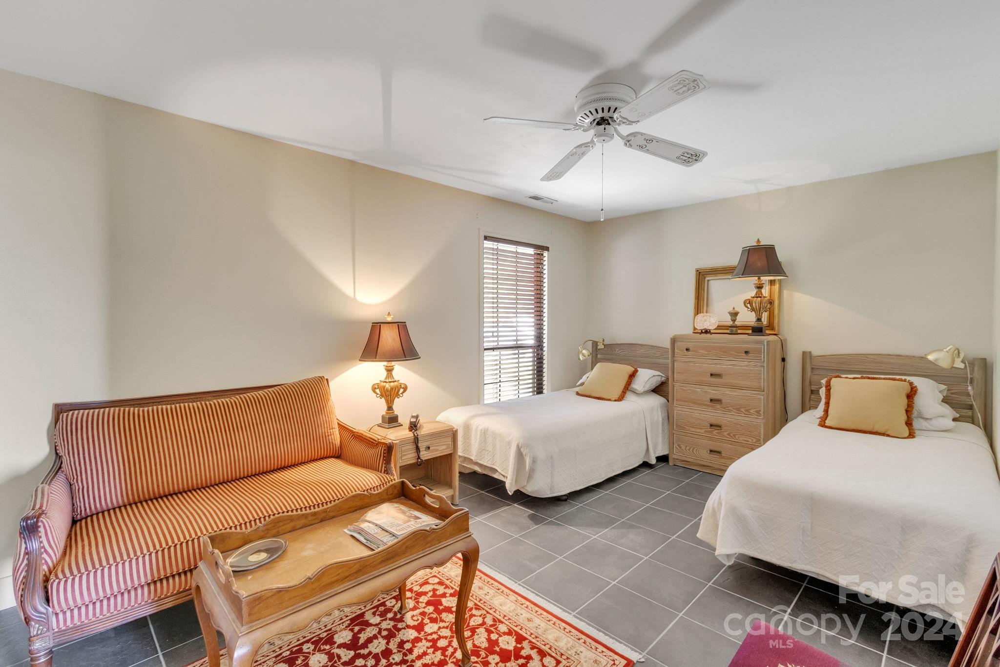 The Brow - Residential