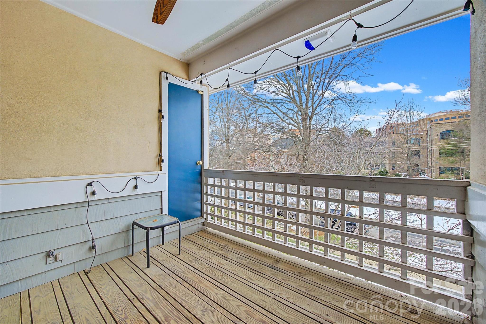 Queens Station - Residential