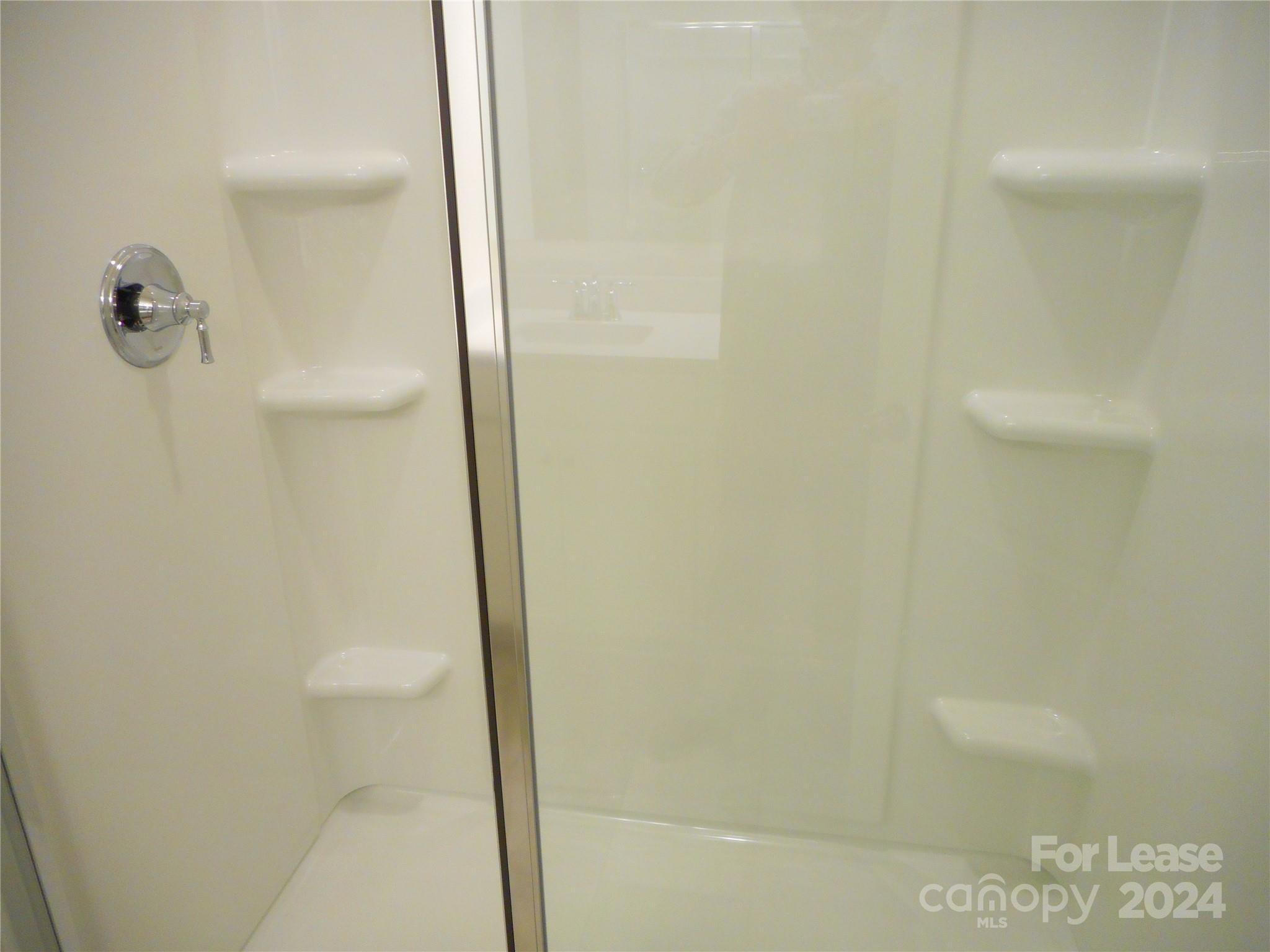 Kellerton Place - Residential Lease