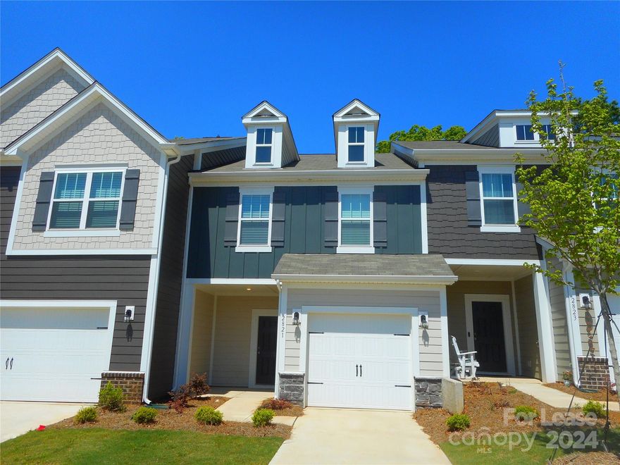 Beautiful - almost brand new -  townhome in Monroe. Close to 74 and the Toll Rd.  3 bedrooms with 2.5 baths with a garage. Granite counters in the kitchen with lots of counter space. Sweet hardwood flooring downstairs. Stainless appliances. Large secondary bedrooms. Washer and dryer included.  nice private patio out back. Neighborhood amenities include playground and pool. Close to shopping, restaurants and main highways.