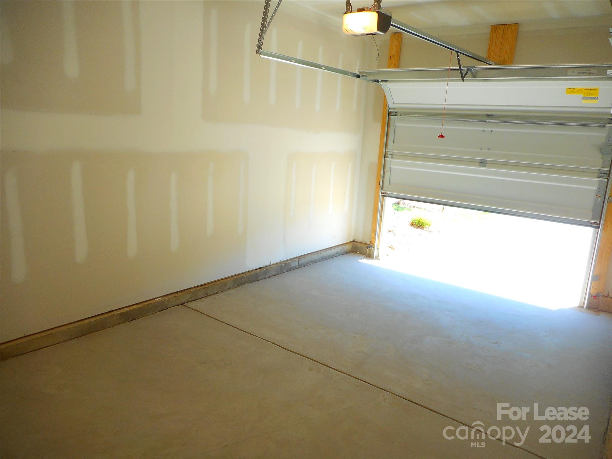 Kellerton Place - Residential Lease