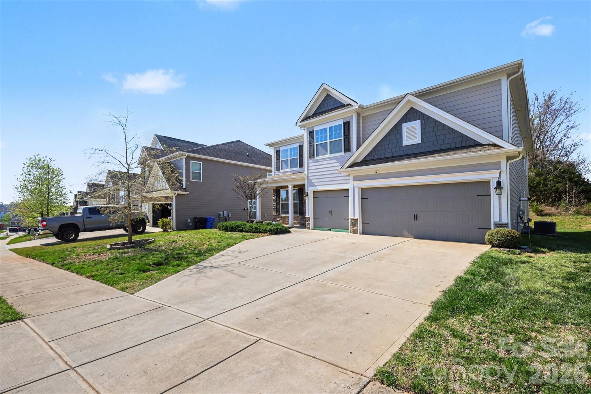 108 W Northstone Road