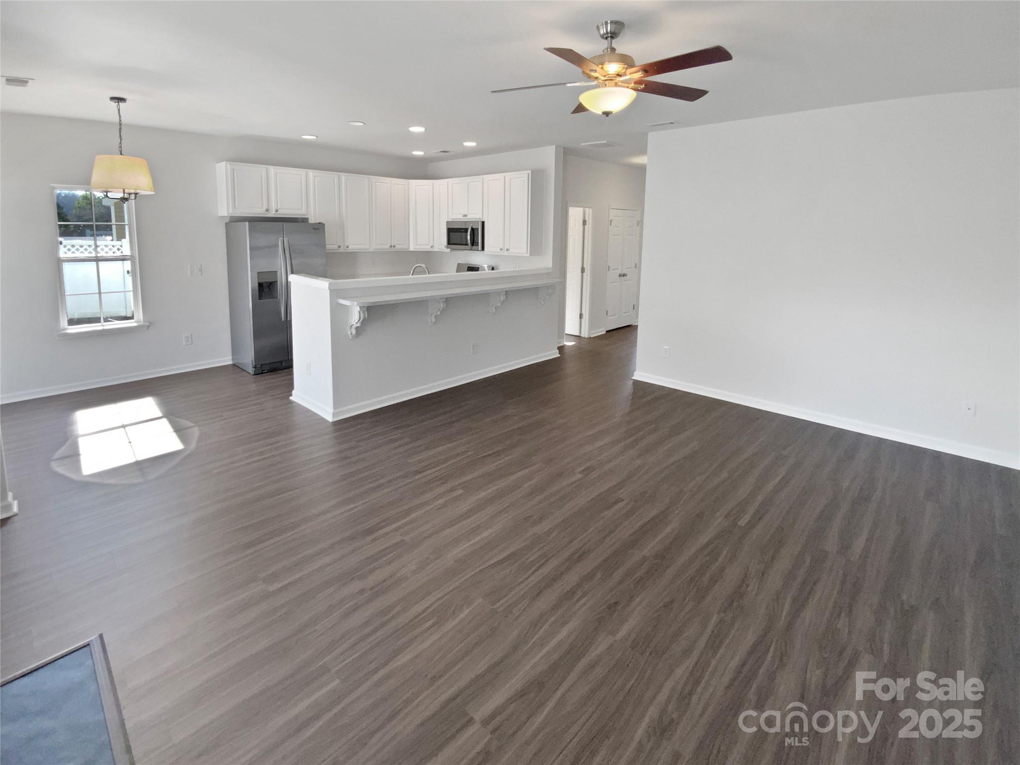 Cascades at River Crossing - Residential