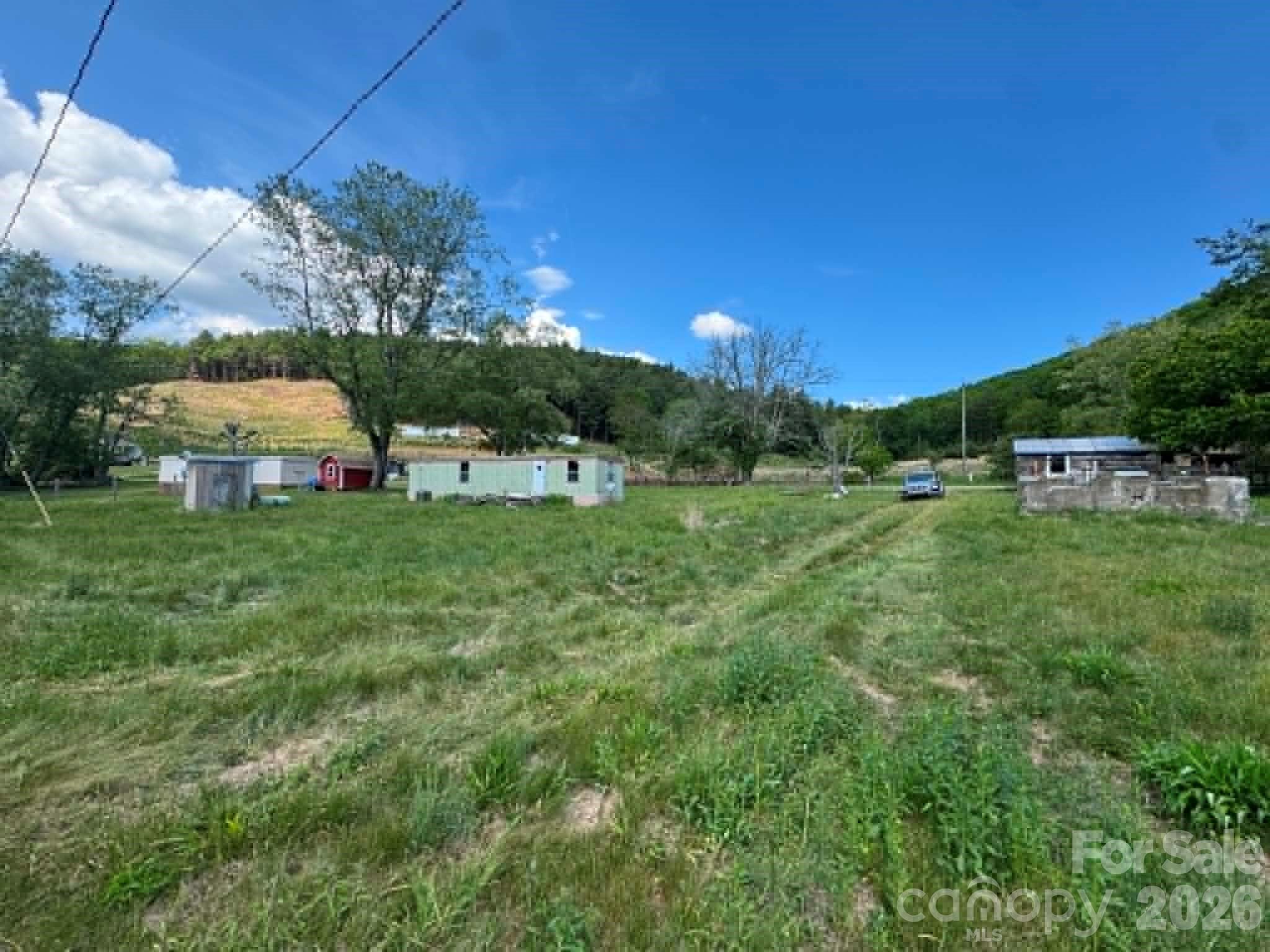 1298 Air Bellows Gap Road