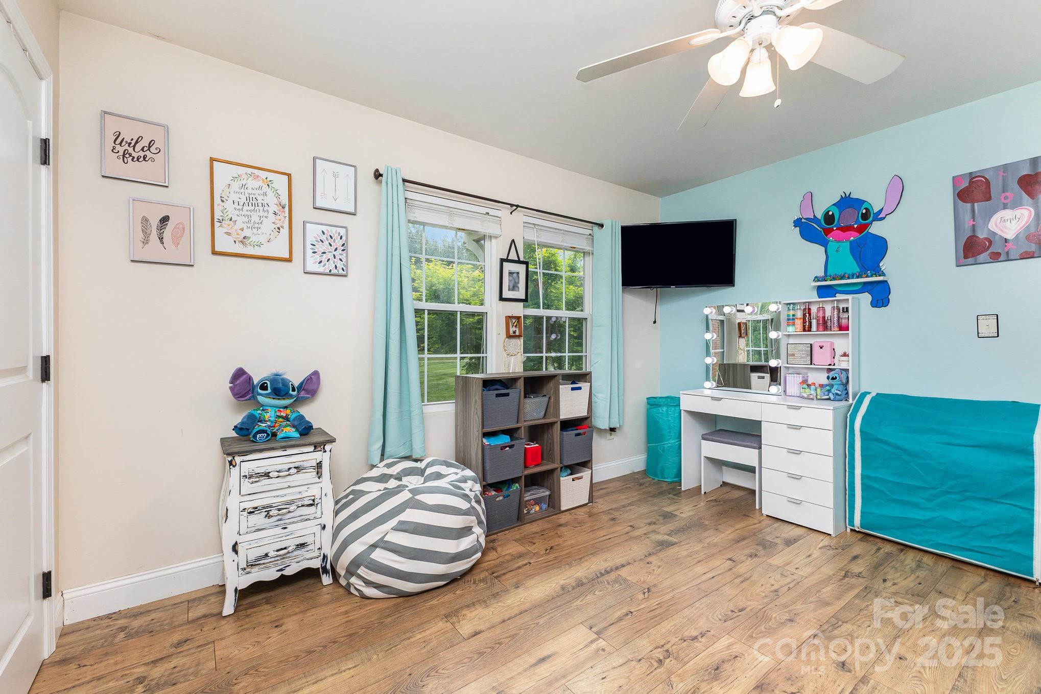 878 Cold Springs Road