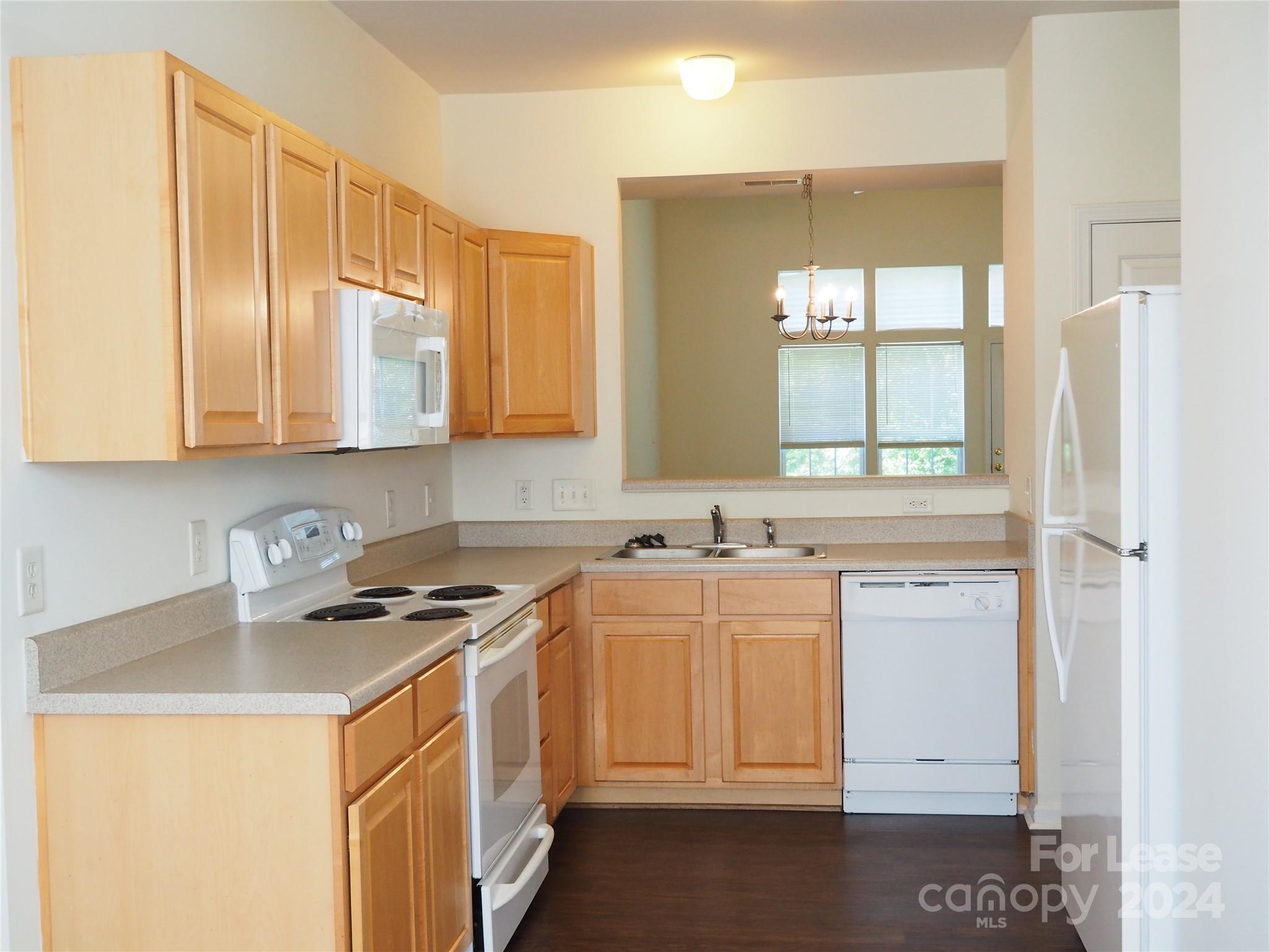 Moss Creek Village - Residential Lease