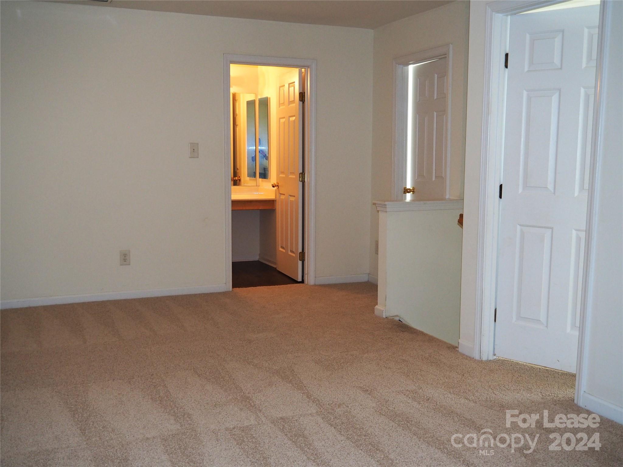 Moss Creek Village - Residential Lease