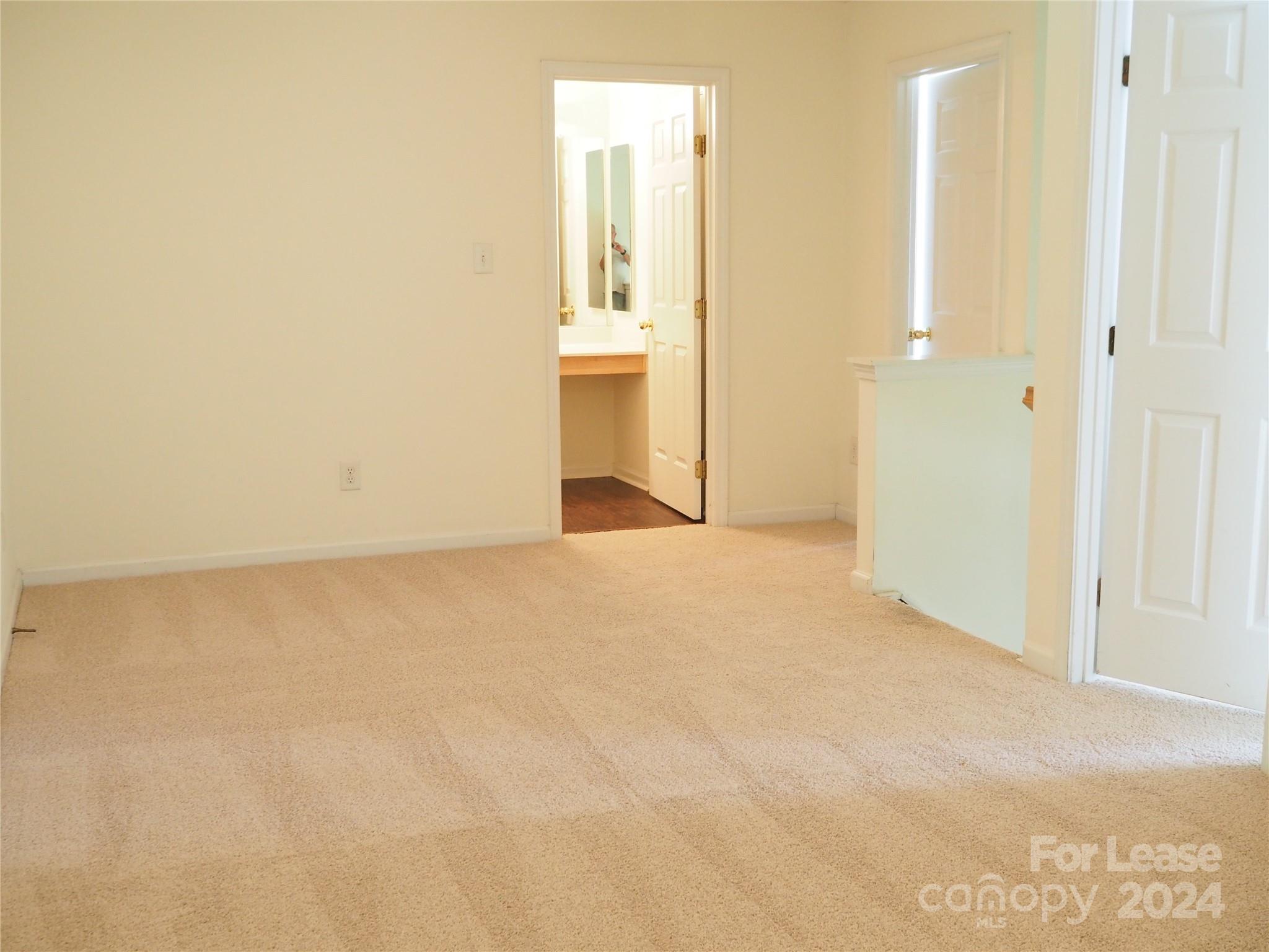 Moss Creek Village - Residential Lease