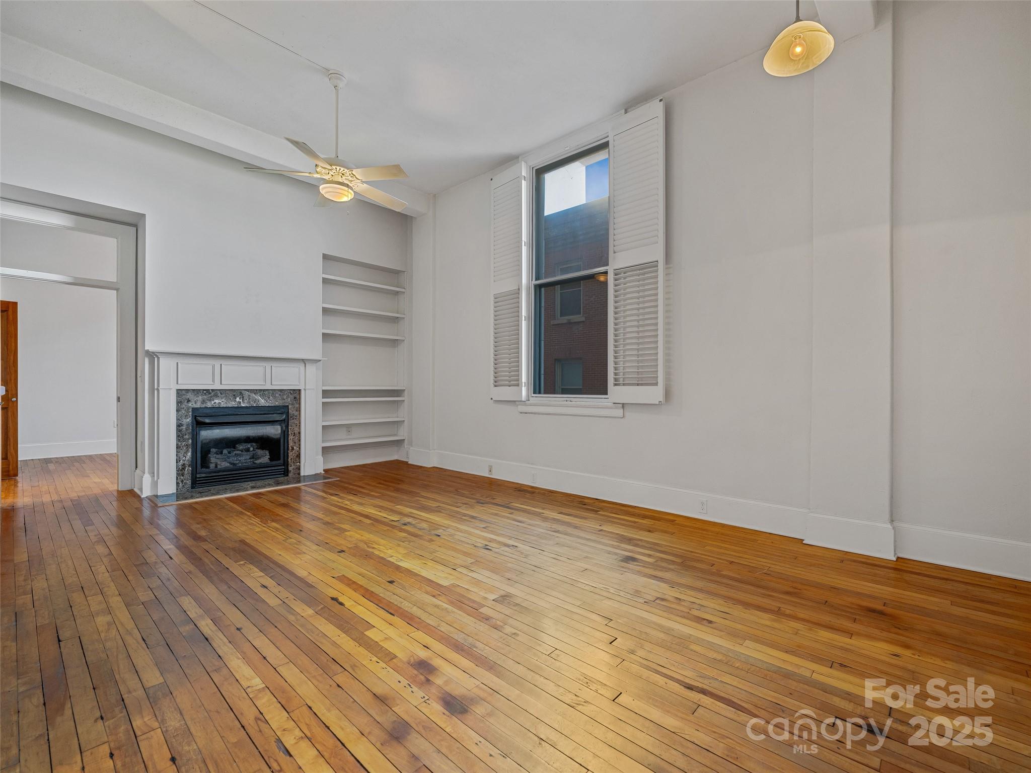 84 W Walnut Street 303