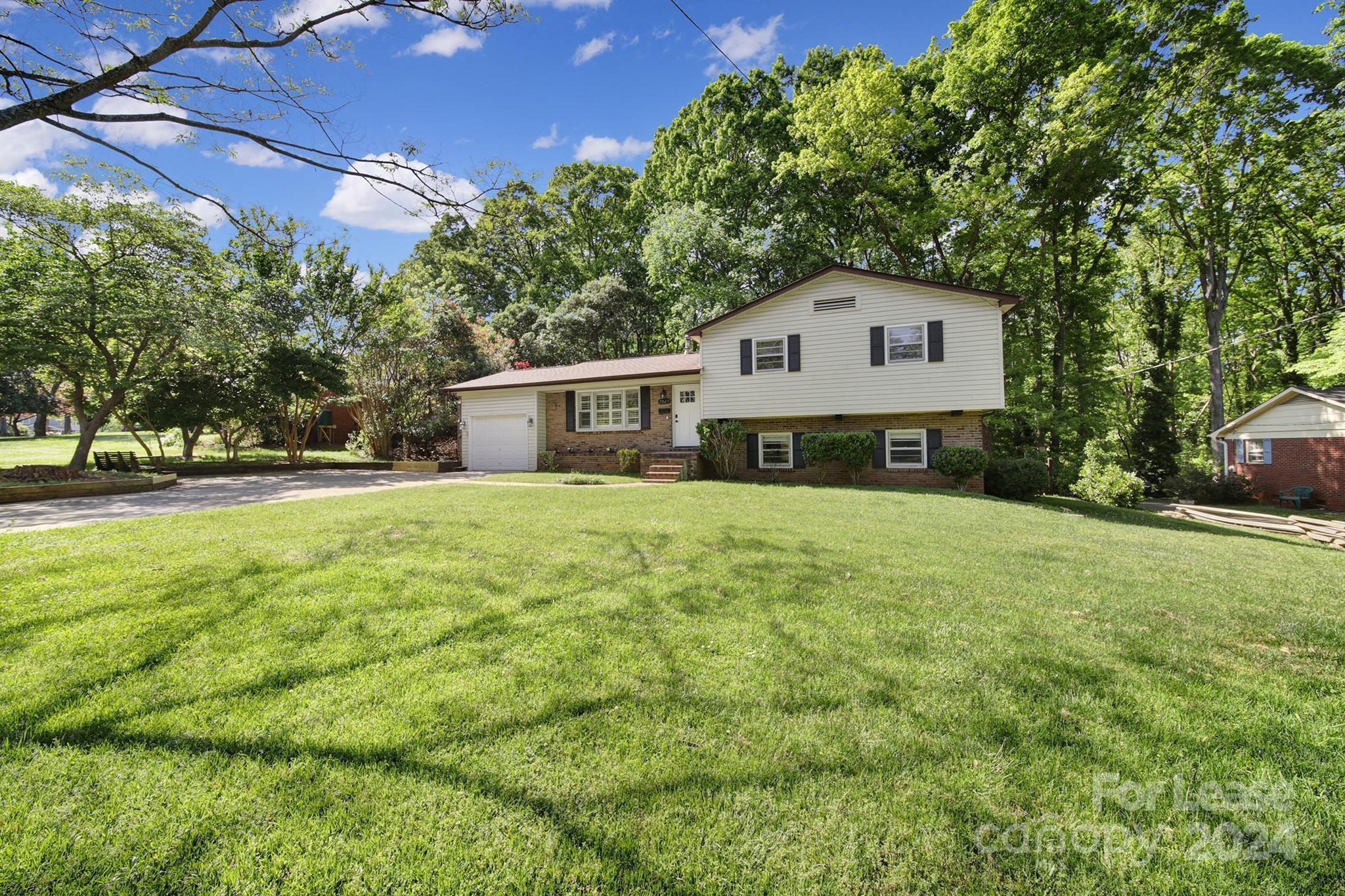 Starmount - Residential Lease