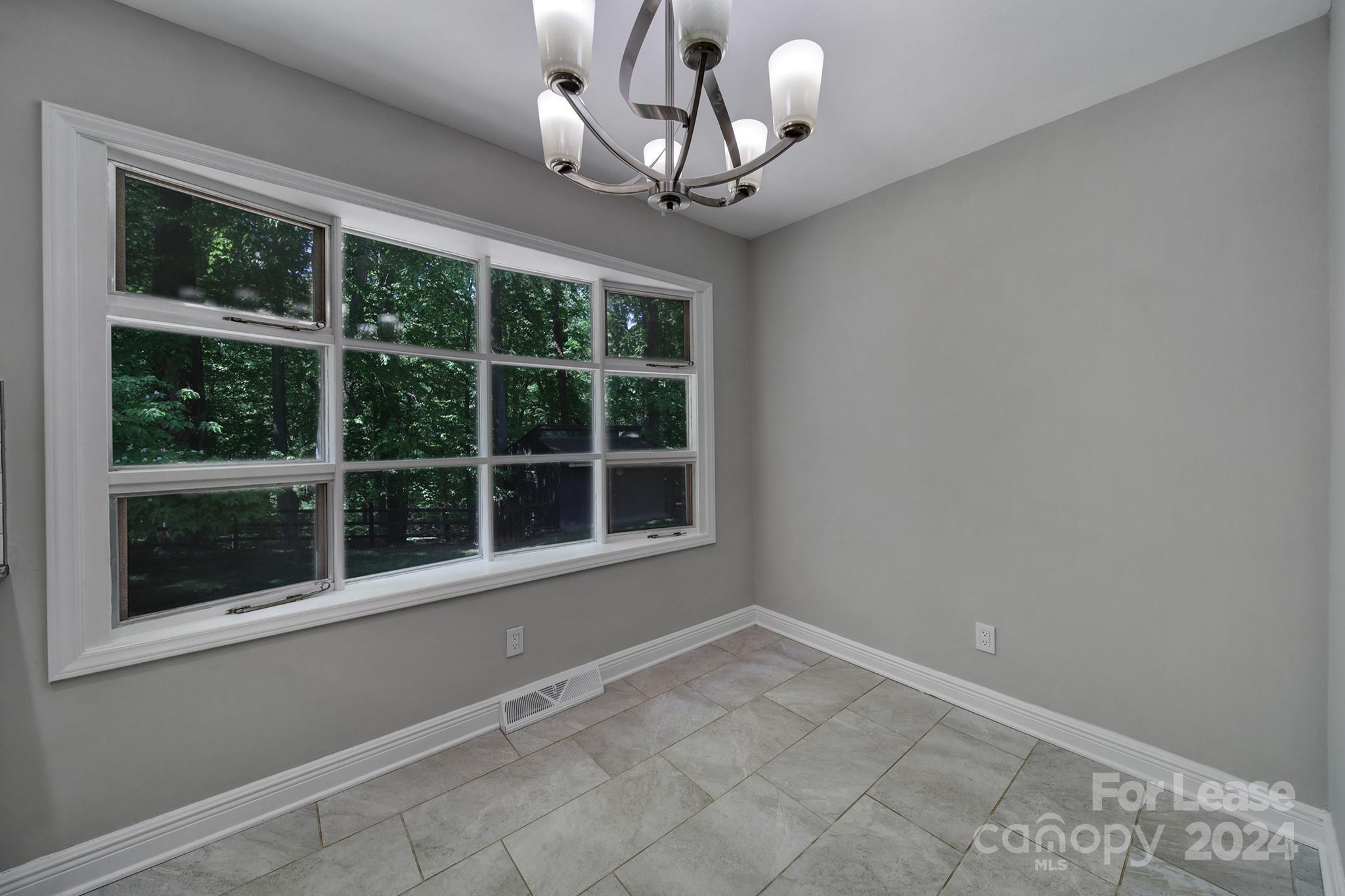 Starmount - Residential Lease