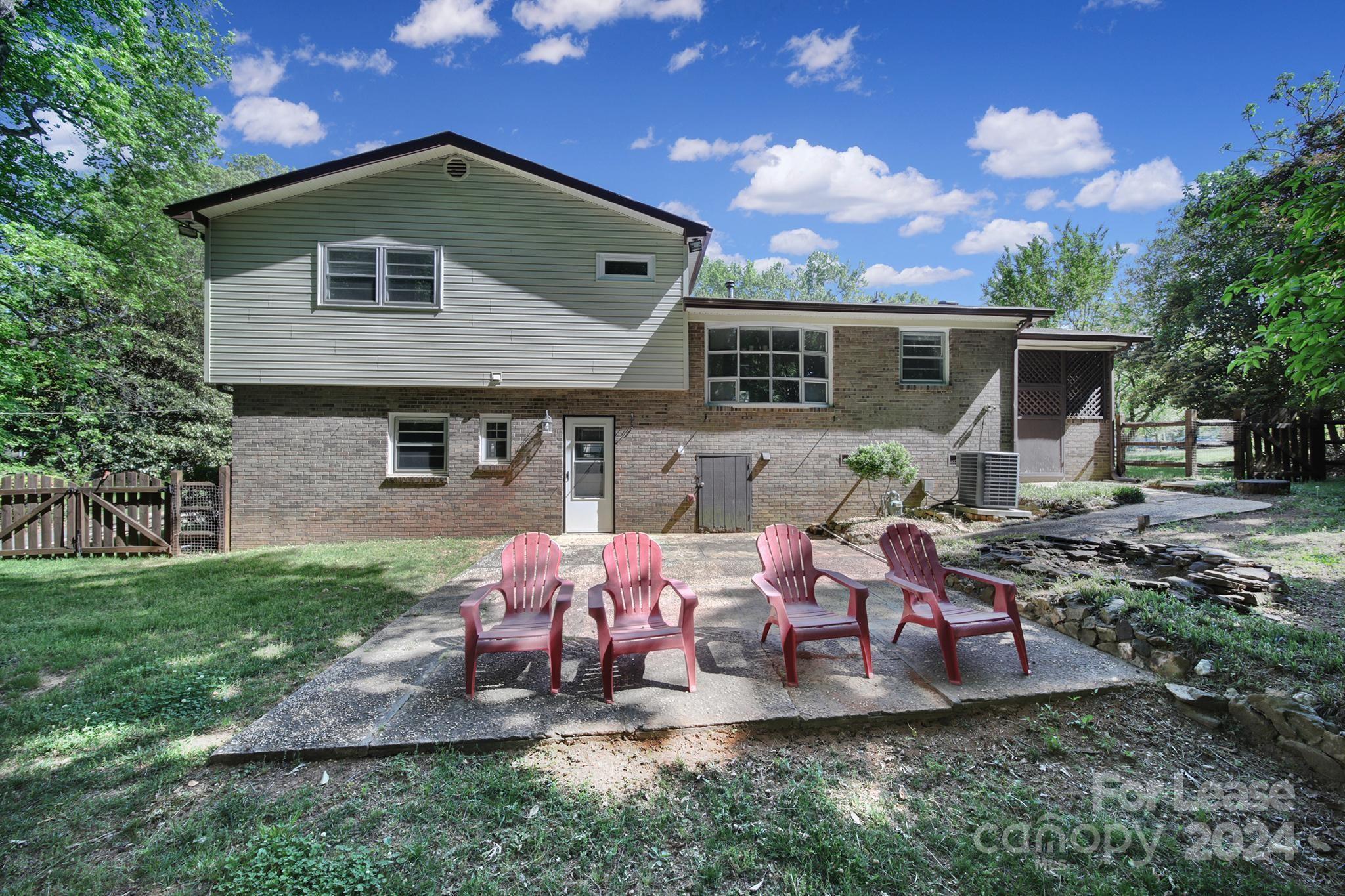 Starmount - Residential Lease