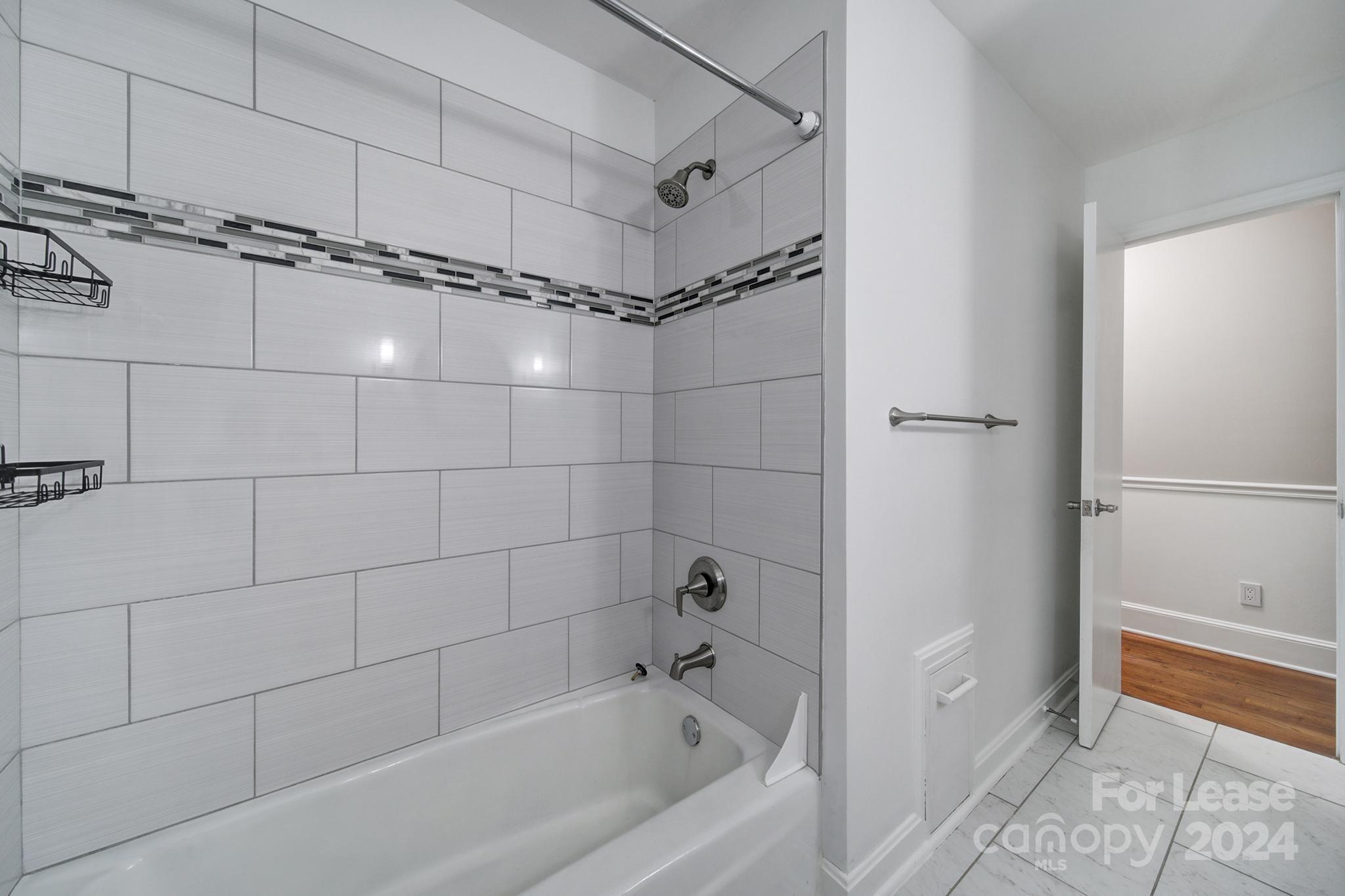 Starmount - Residential Lease