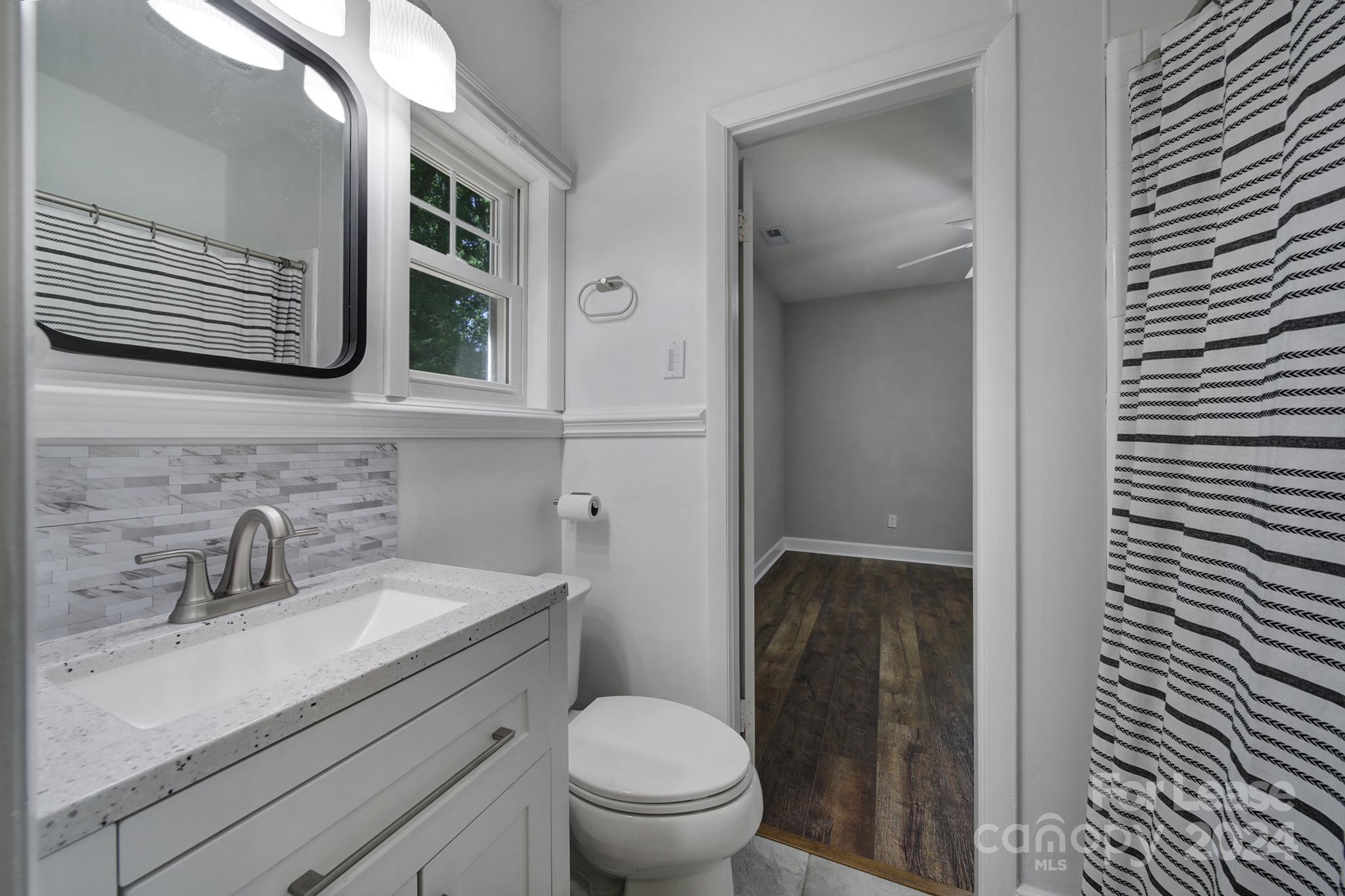 Starmount - Residential Lease