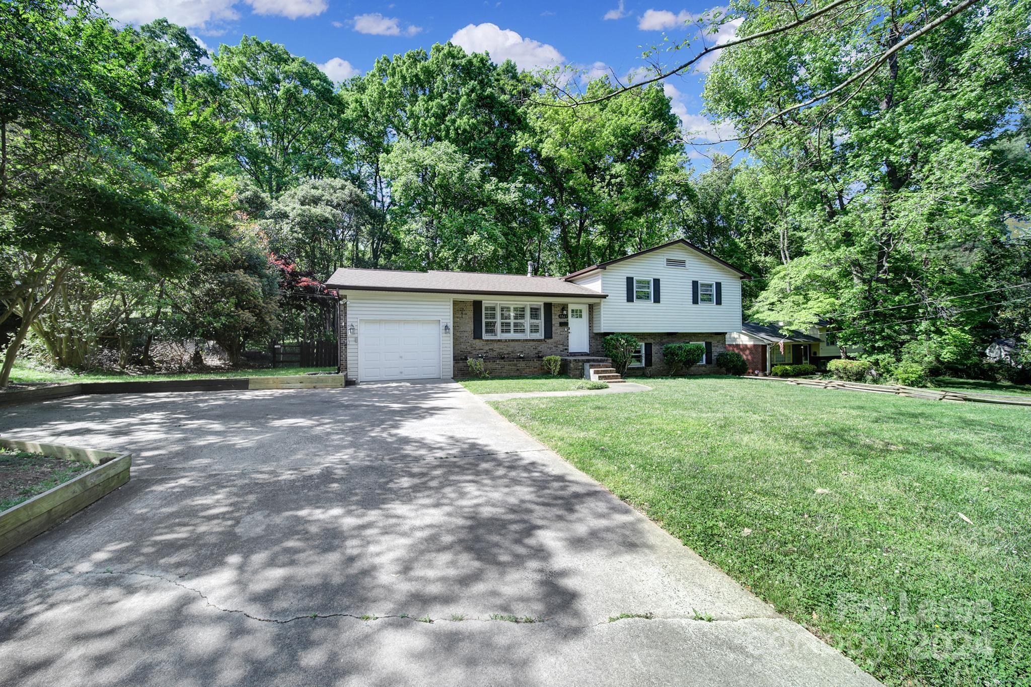 Starmount - Residential Lease