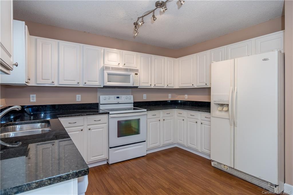 Forest Oaks - Residential