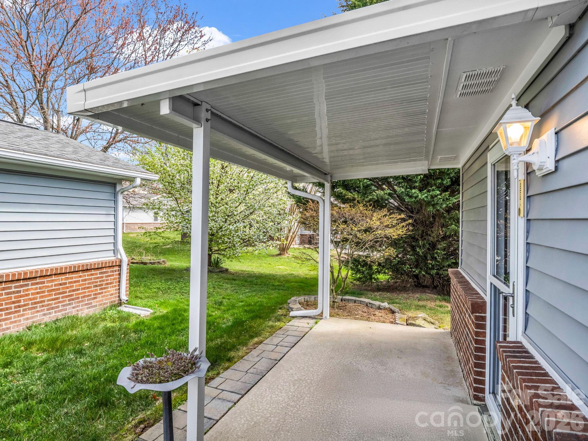 Blue Ridge Villas - Residential