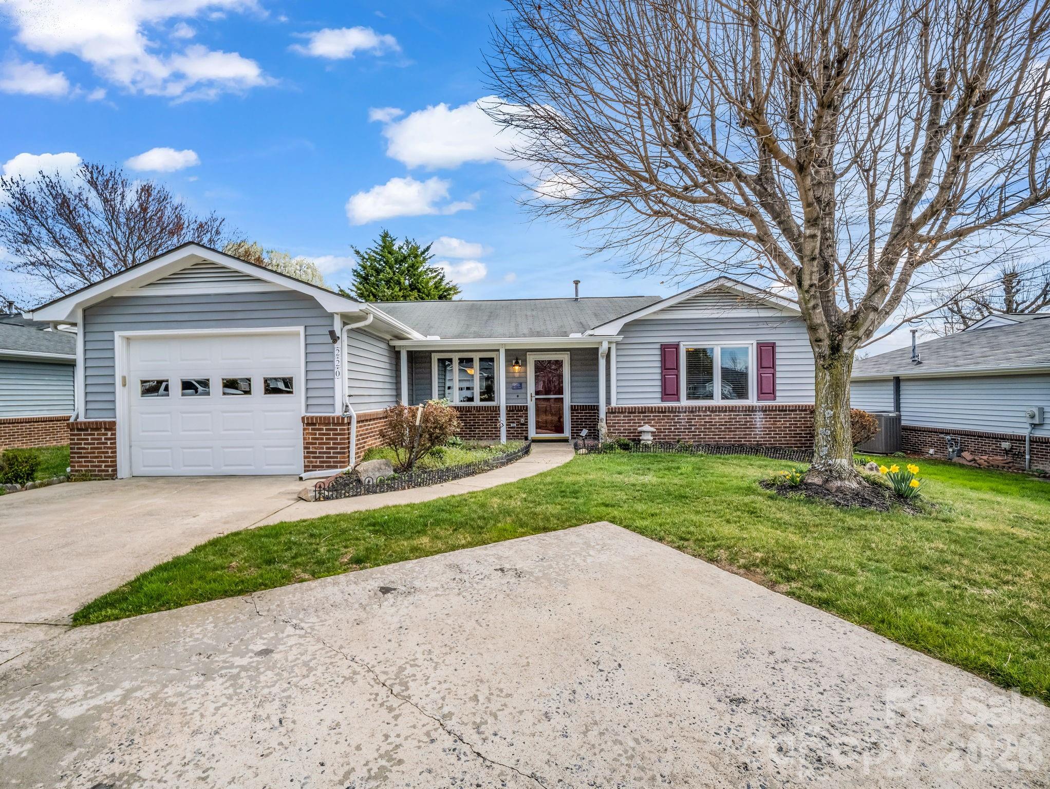 Blue Ridge Villas - Residential