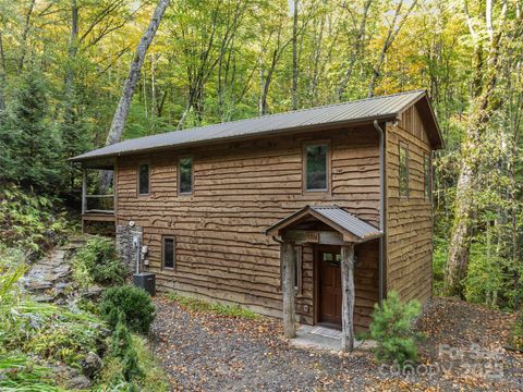 Photo of 1396 Winter Star Road, Burnsville, NC 28714 (MLS # 4311323)