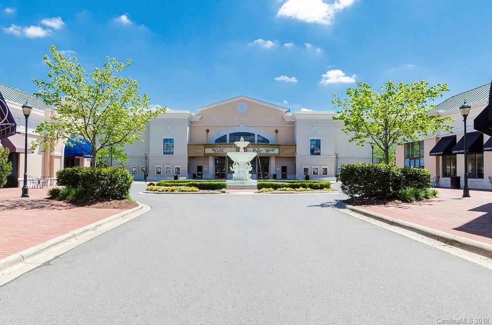 Sharon Arbors - Residential