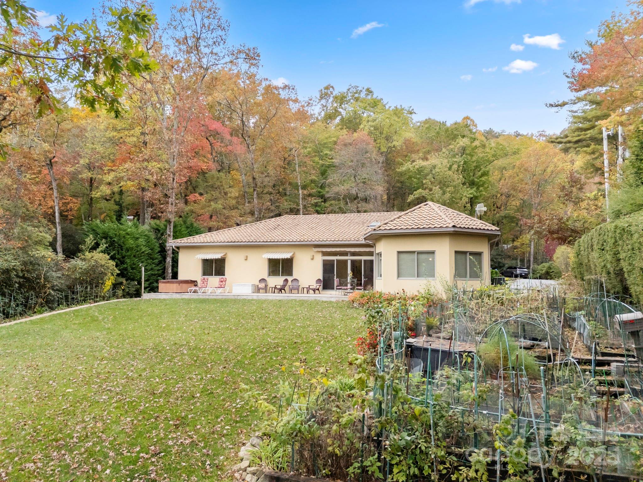 Lake Toxaway Estates - Residential