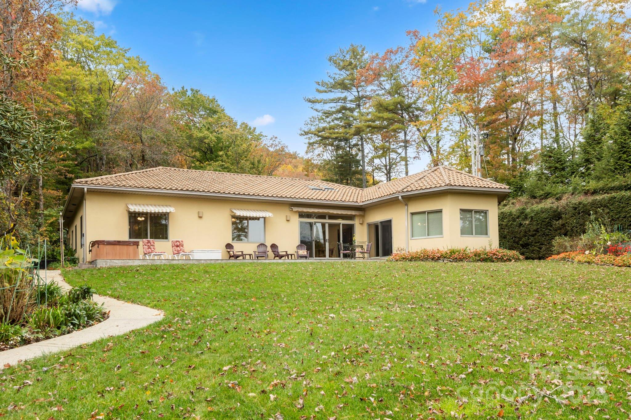 Lake Toxaway Estates - Residential