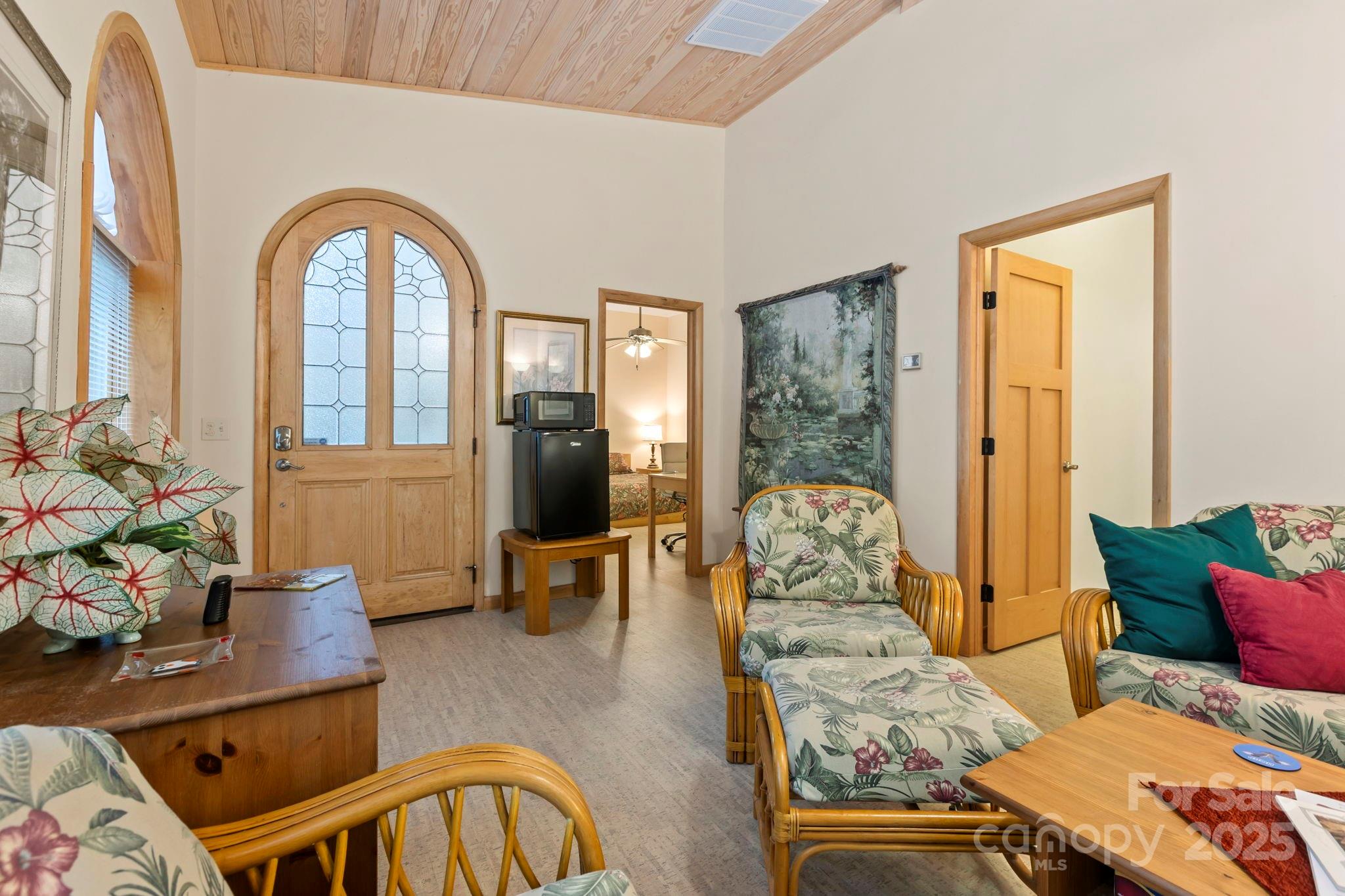 Lake Toxaway Estates - Residential